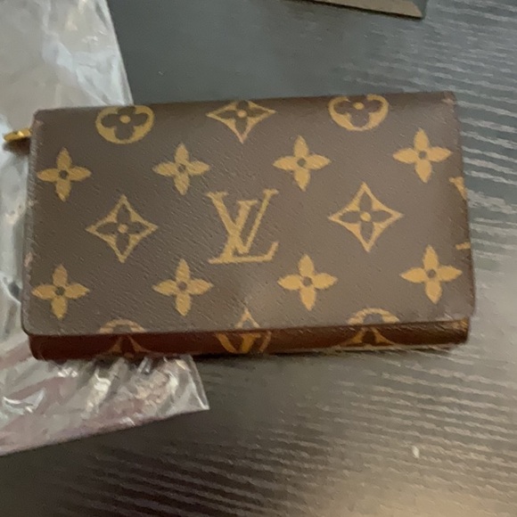 Handbags - LV Tressor